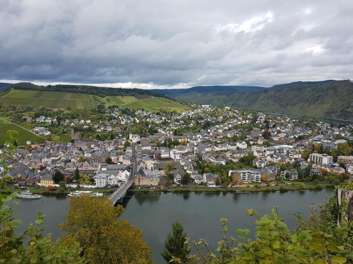 Central-Hotel Traben-Trarbach Exteriör bild